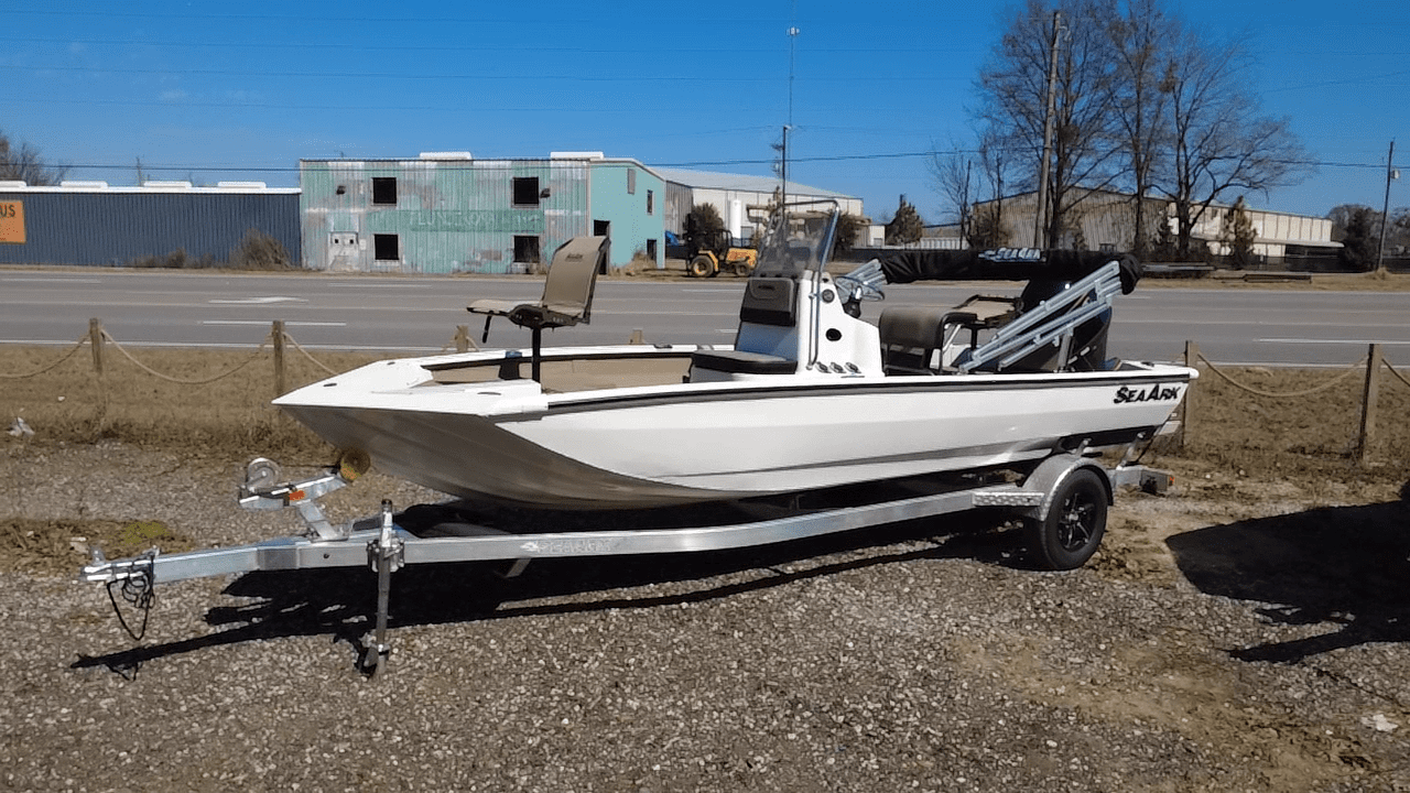 2026 190 SeaArk Bay Runner