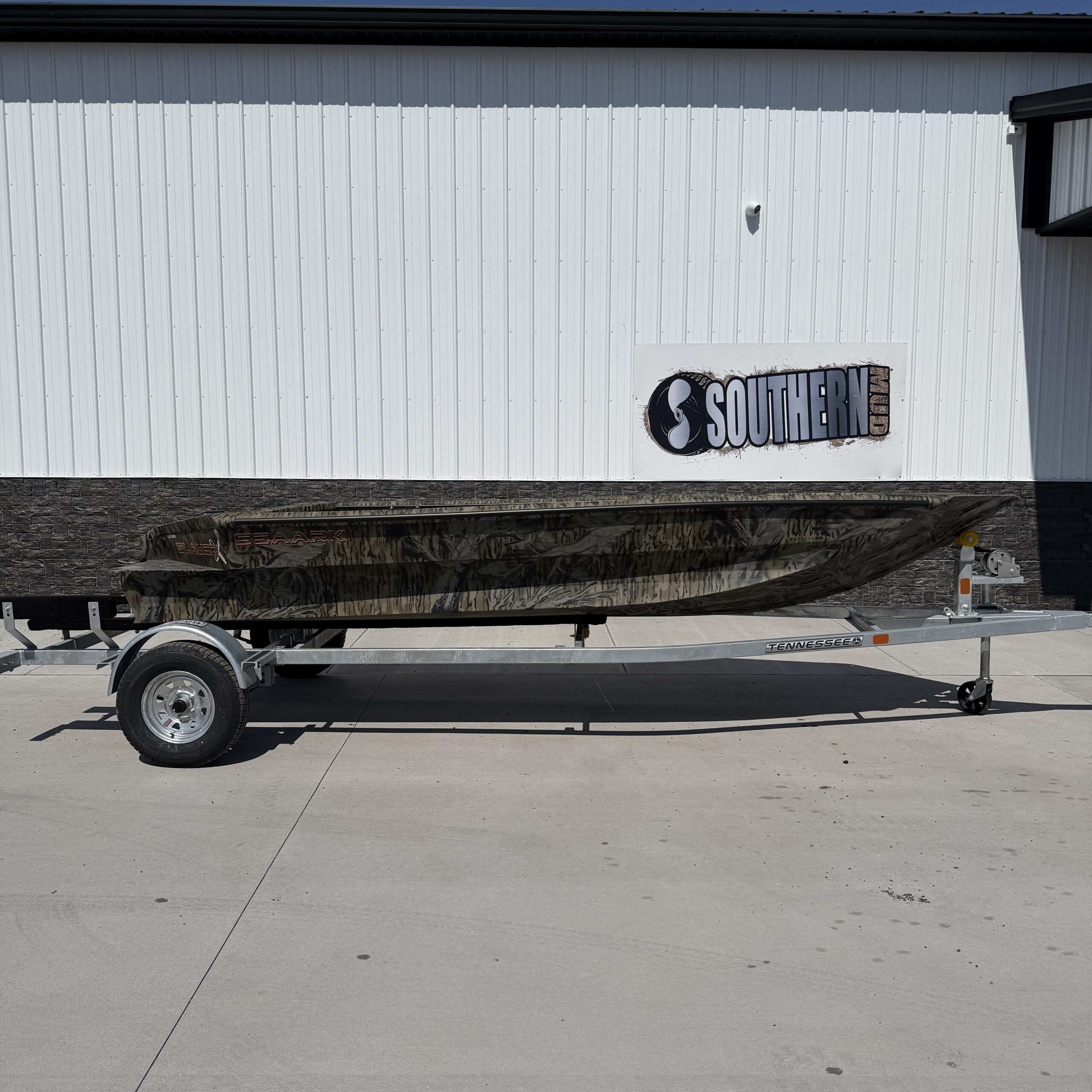 1648 Slayer X Pro – Live Well – HULL ONLY