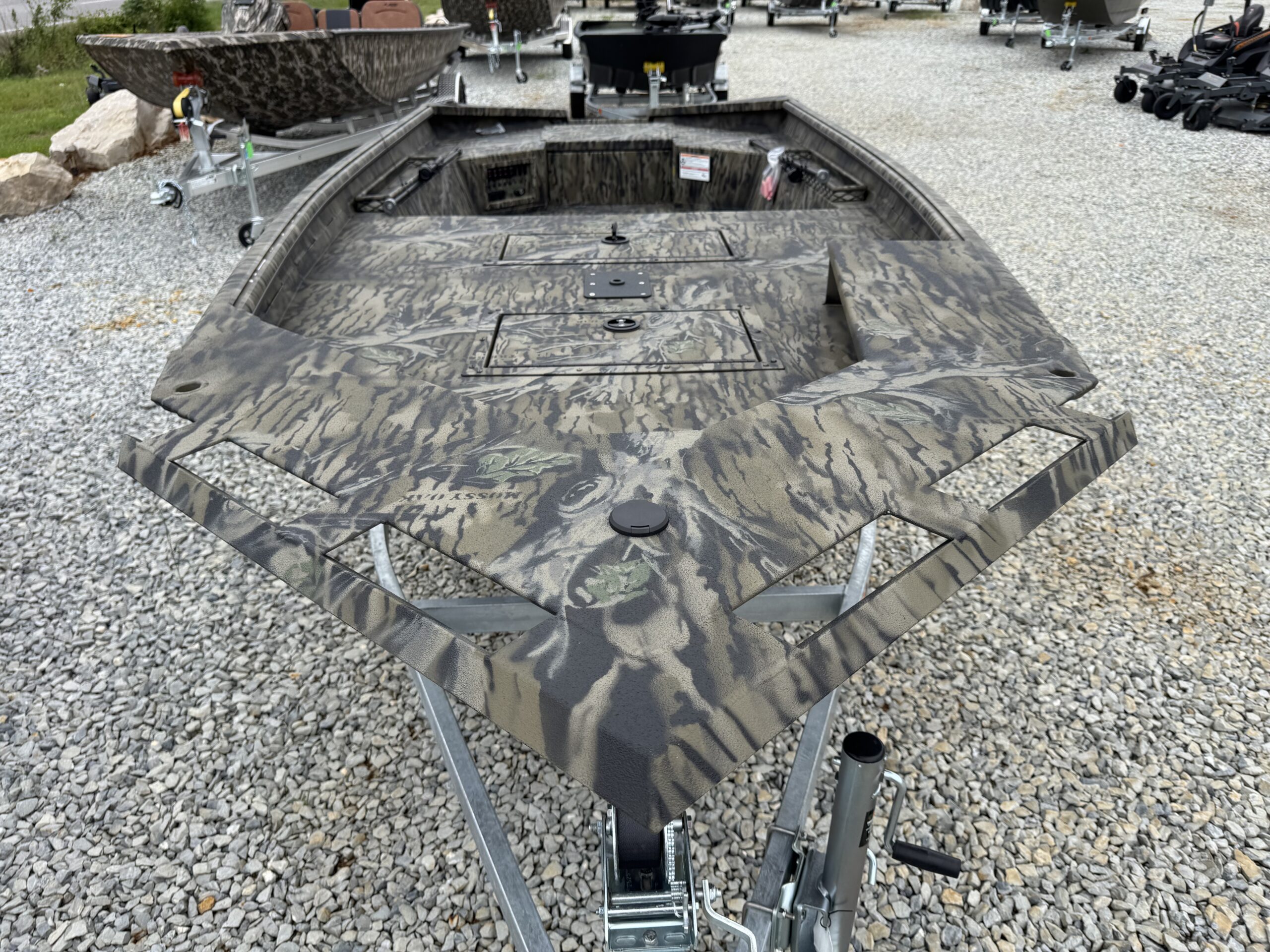 1752 SeaArk Slayer X Pro – Hull/Trailer