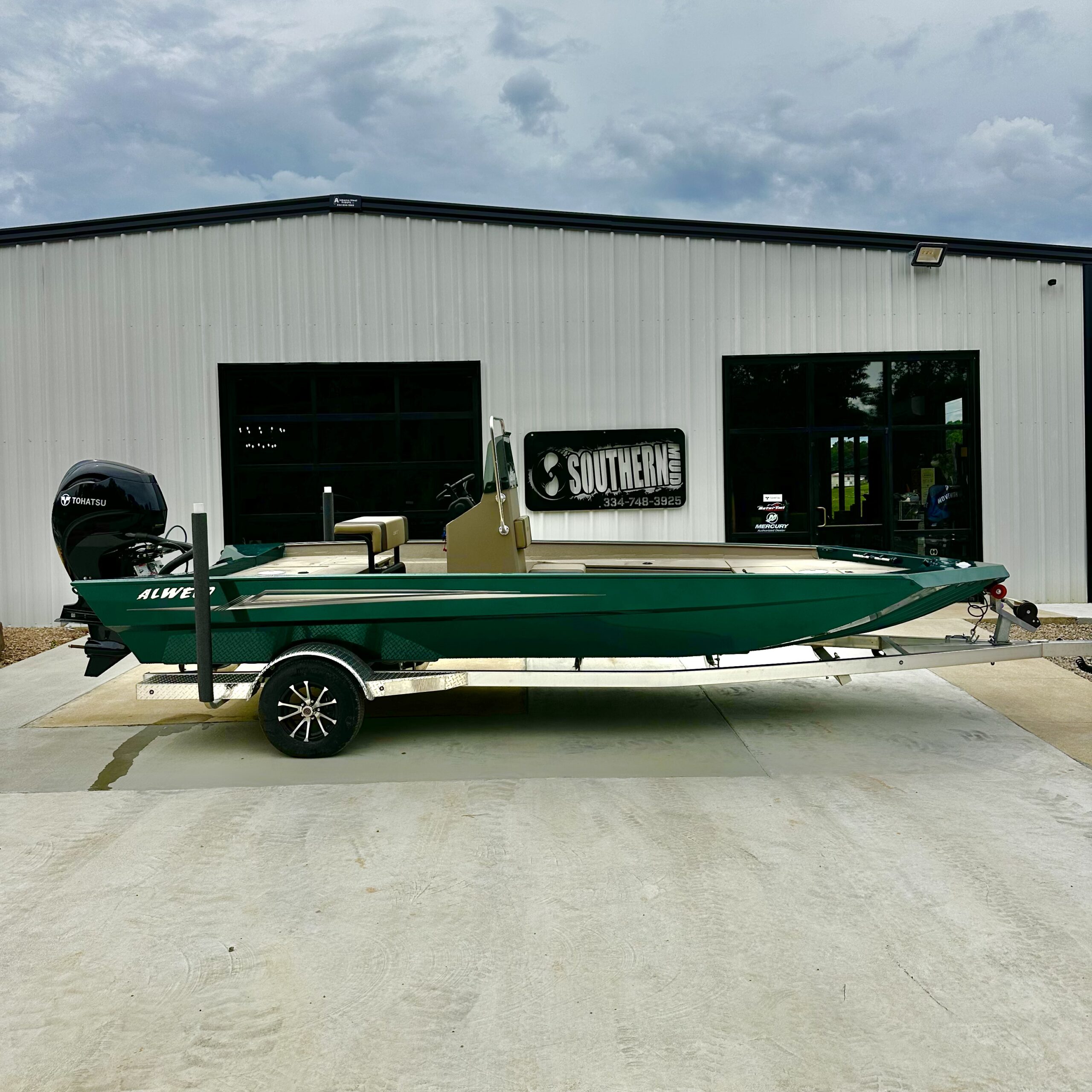 2070 Vortex Center Console – Green