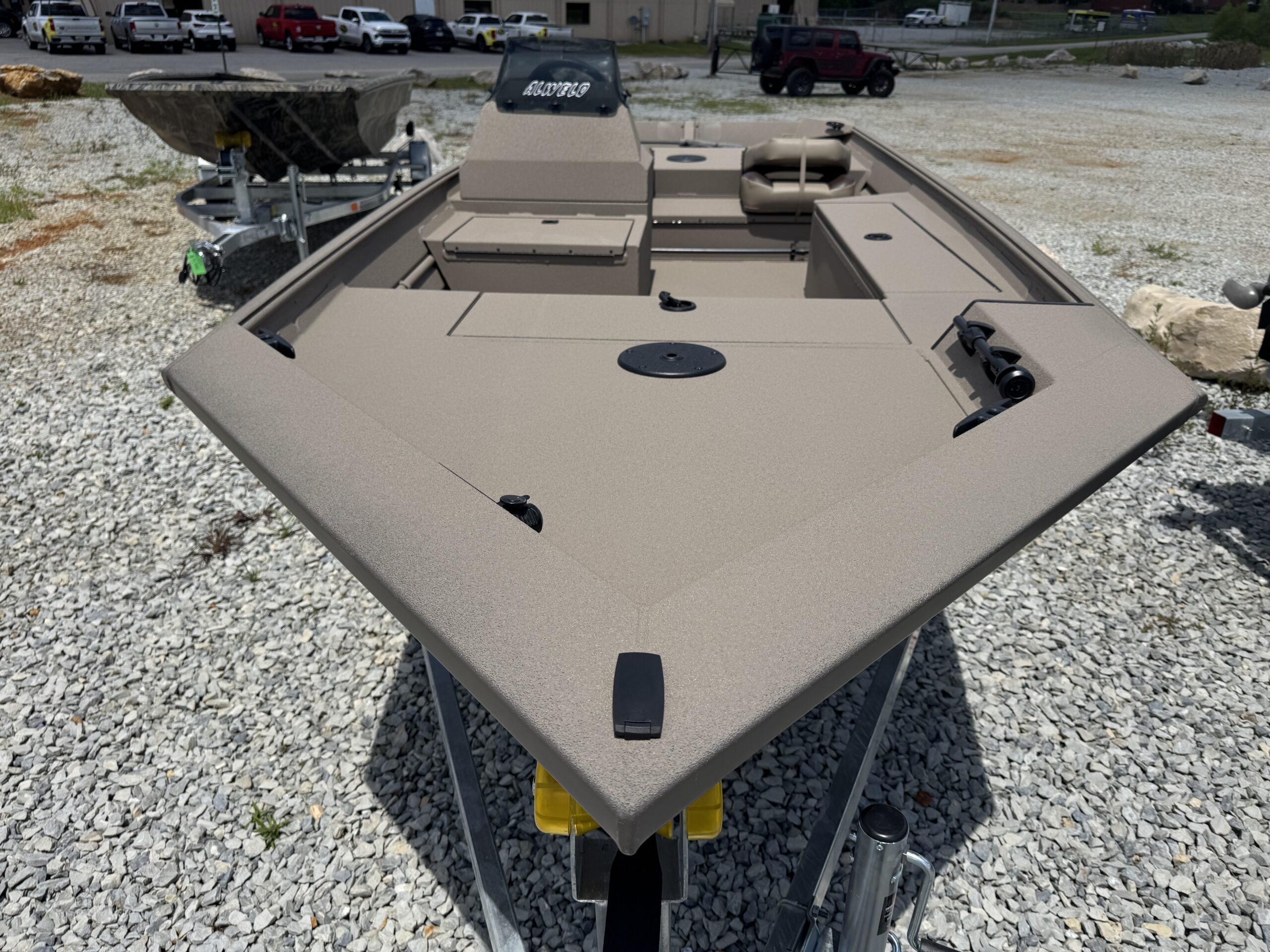 1752 VV Marsh – Side Console